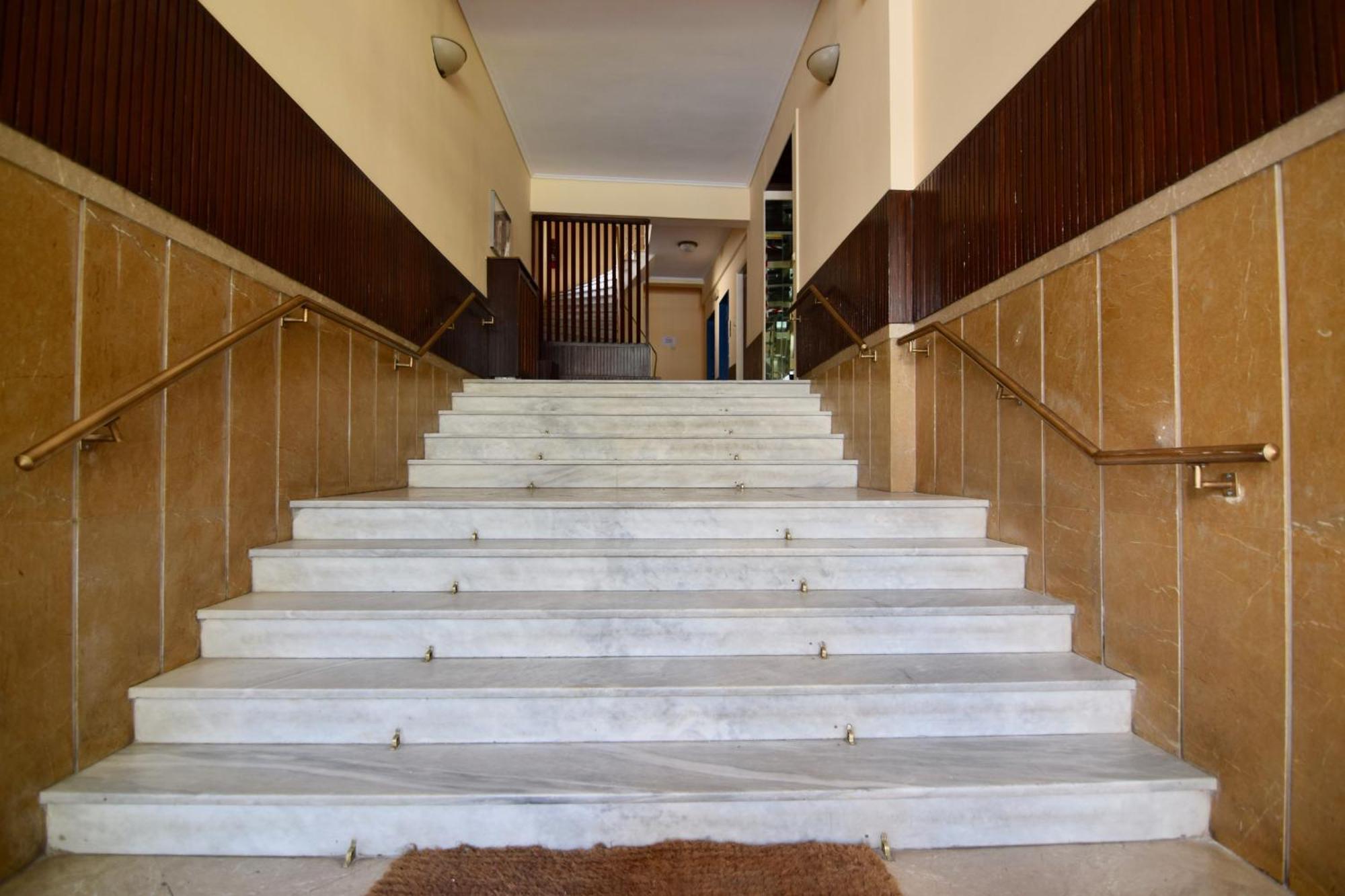 Acropolis Charming Apartment With Large Balcony - Dm17 أثينا المظهر الخارجي الصورة