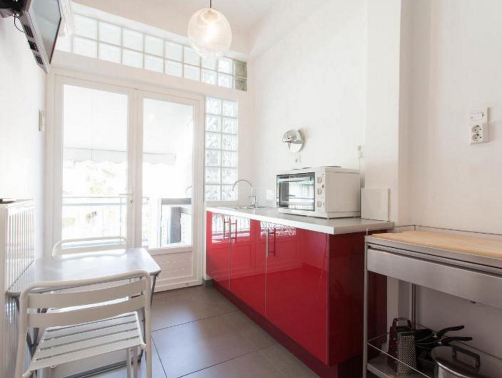 Acropolis Charming Apartment With Large Balcony - Dm17 أثينا المظهر الخارجي الصورة
